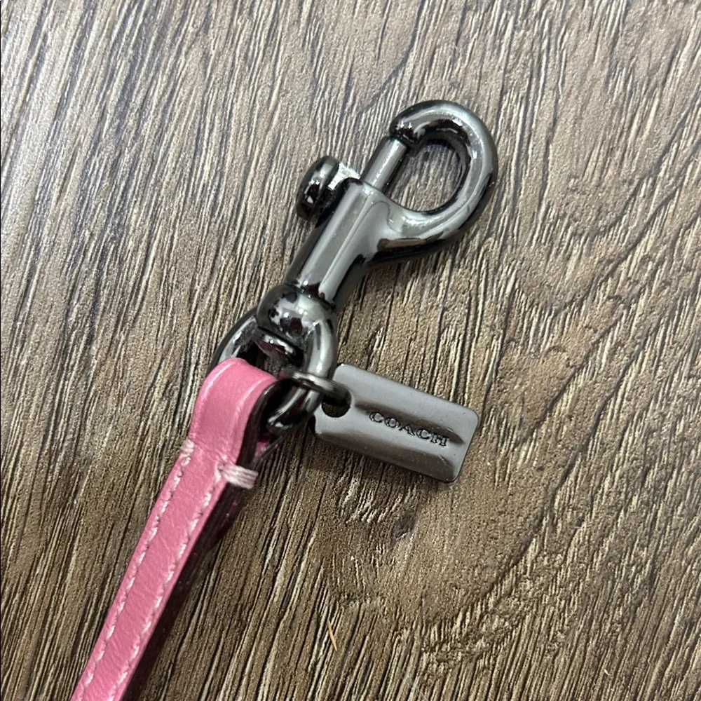 Coach Pink Coin Purse with Clip - Picture 6 of 6